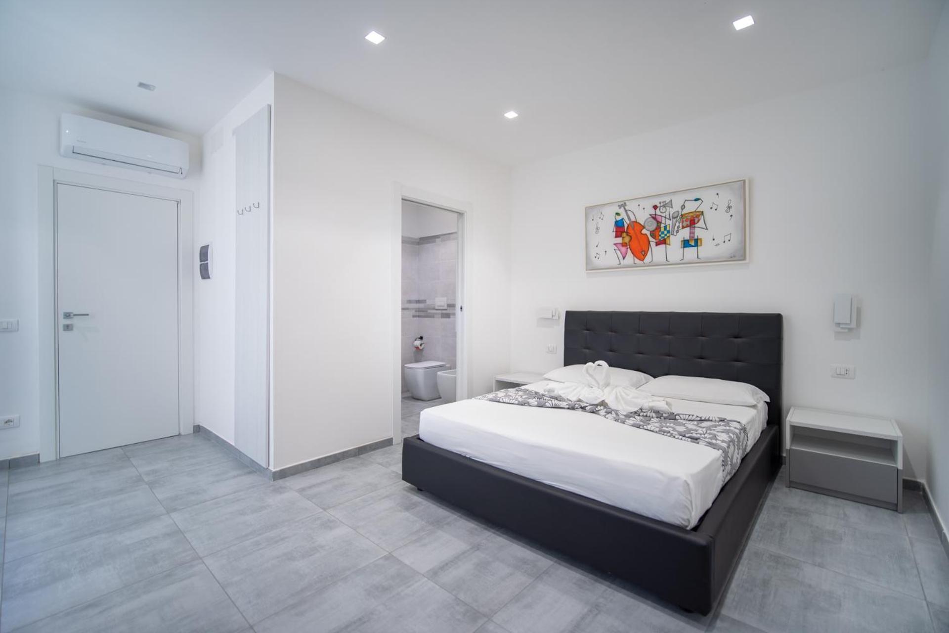 Vincent Guesthouse 斯卡莱阿 外观 照片